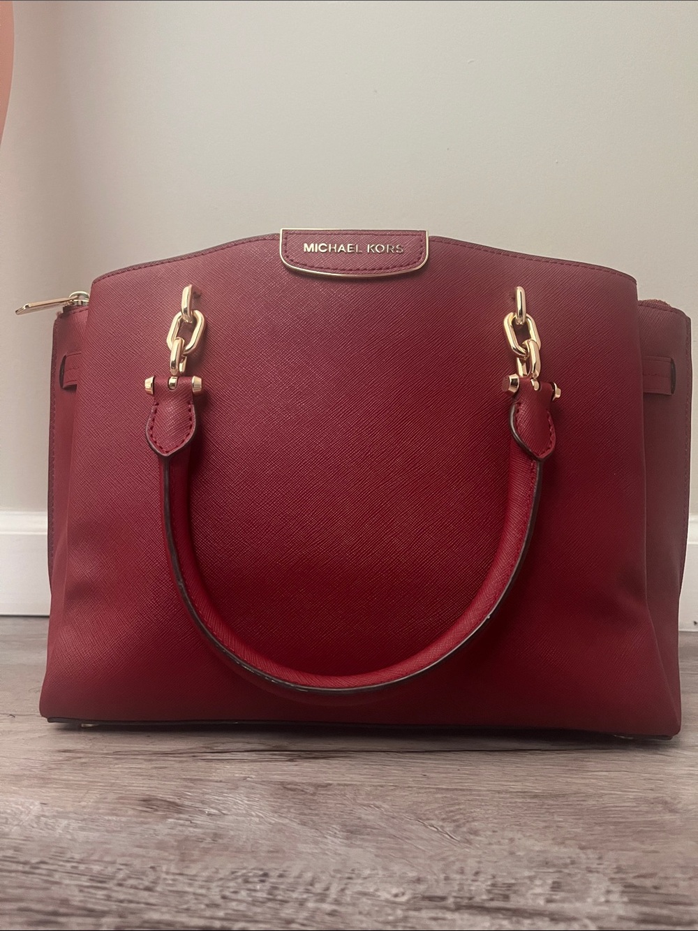 ‼️Michael Kors‼️Burgundy Saffiano Leather Satchel - Picture 4 of 6
